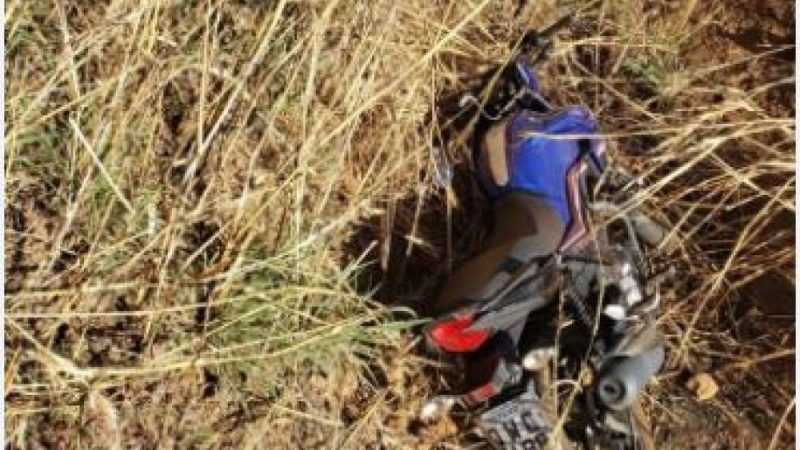 Motocicleta roubada em Palmas é recuperada em matagal em Luzimangues