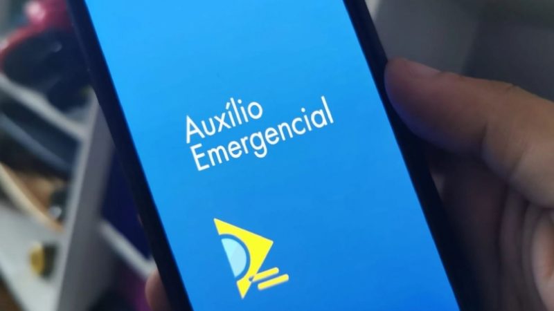 Auxílio emergencial será prorrogado até o final do ano no valor de 300 reais