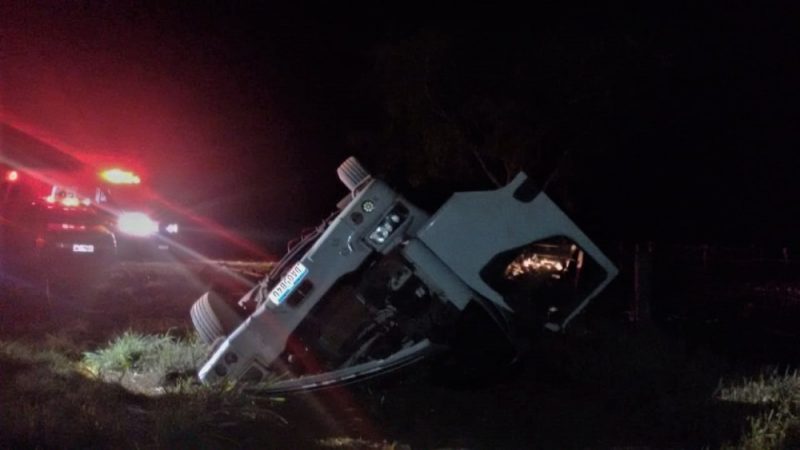 Motorista de 41 anos morre após carro capotar na TO-348 próximo a Barrolândia