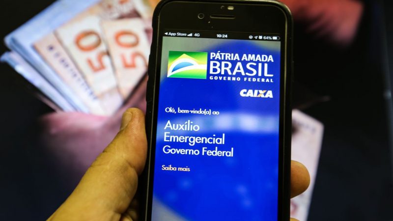 Caixa paga auxílio emergencial para 3,2 milhões de beneficiários nascidos em fevereiro nesta quarta, 4