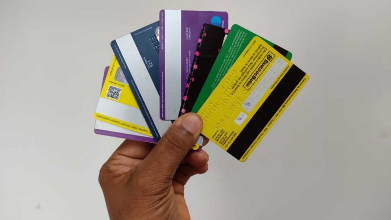 Sancionada Lei que proíbe estabelecimentos de cobrarem valor mínimo em compras com cartões no Tocantins