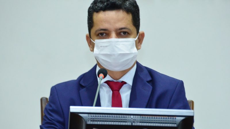 Jorge Frederico pede esclarecimentos sobre gastos da prefeitura de Palmas no combate à pandemia