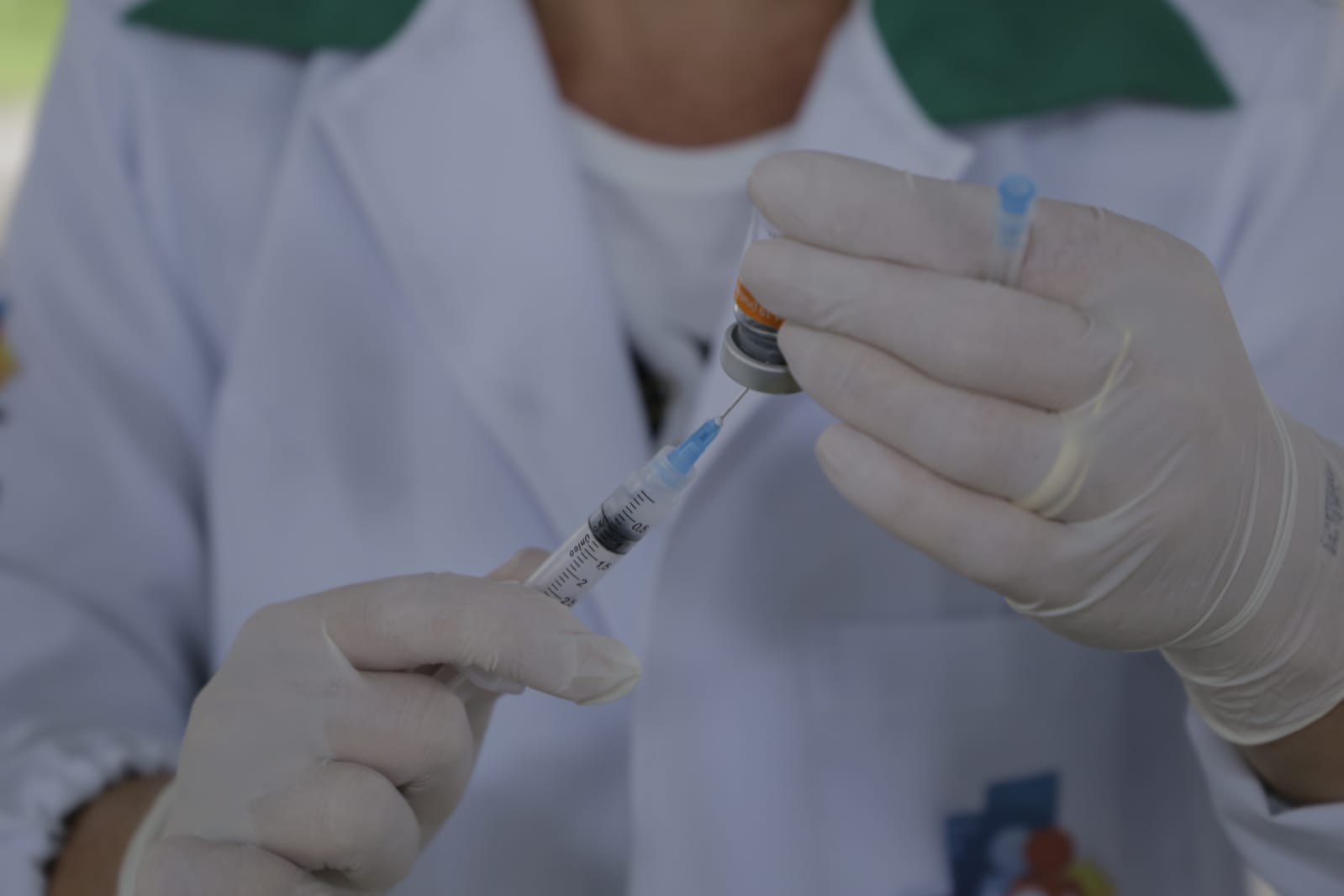 300 trabalhadores da limpeza urbana de Palmas recebem vacina nesta quarta-feira