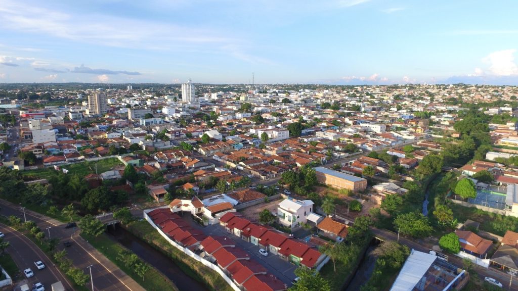Prefeitura de Araguaína regulamenta programa de regularização fundiária ‘Casa Legal’