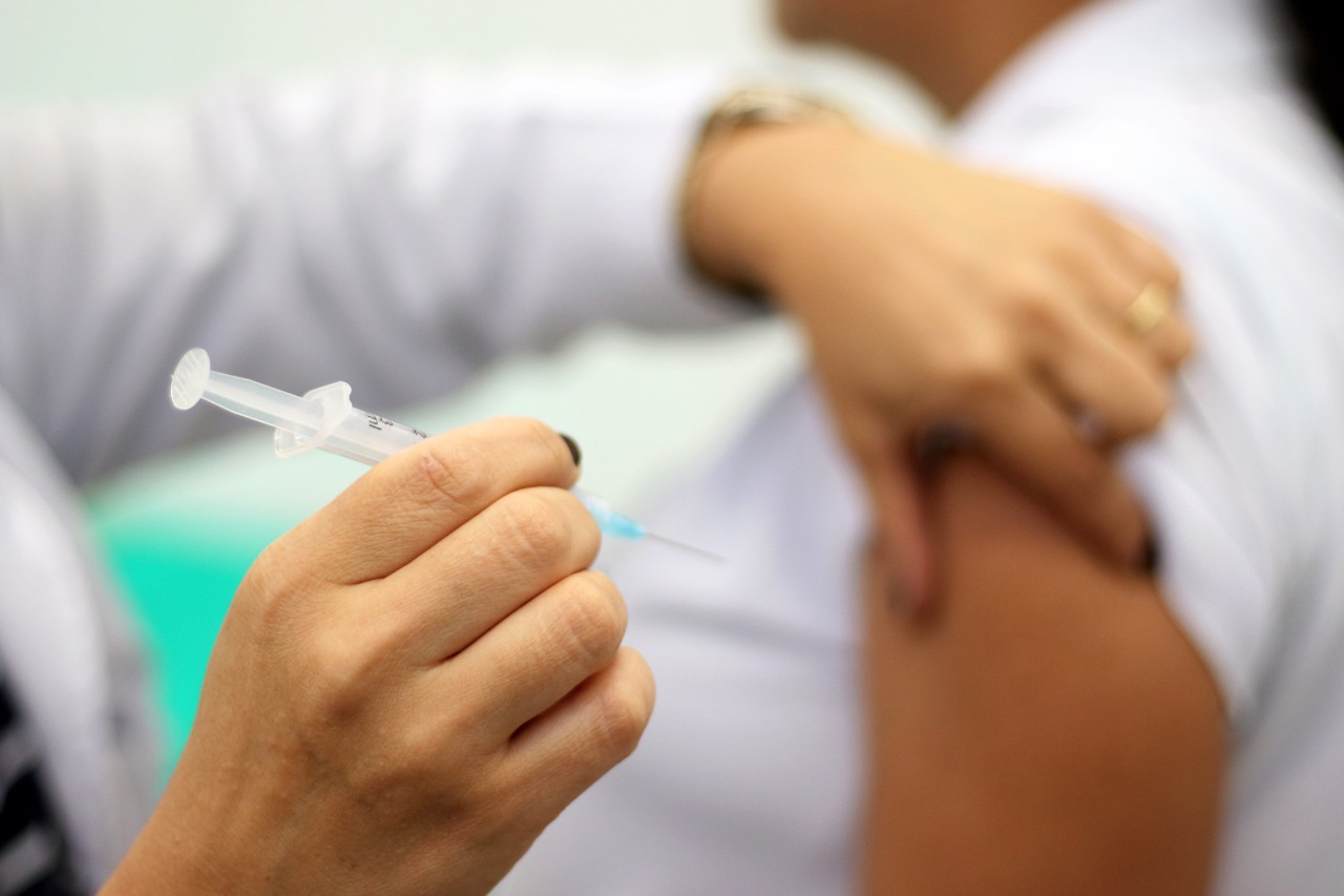 Vacinação dos grupos da primeira etapa contra Influenza é retomada nesta sexta-feira, em Palmas