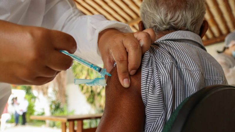 Após vacinação contra Covid-19, Tocantins reduz 52,5% das internações de pessoas acima de 80 anos