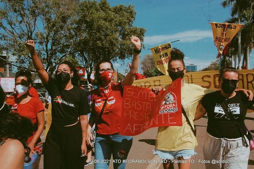 Em defesa da vida e por fora Bolsonaro manifestantes fazem protesto em Palmas e Araguaína