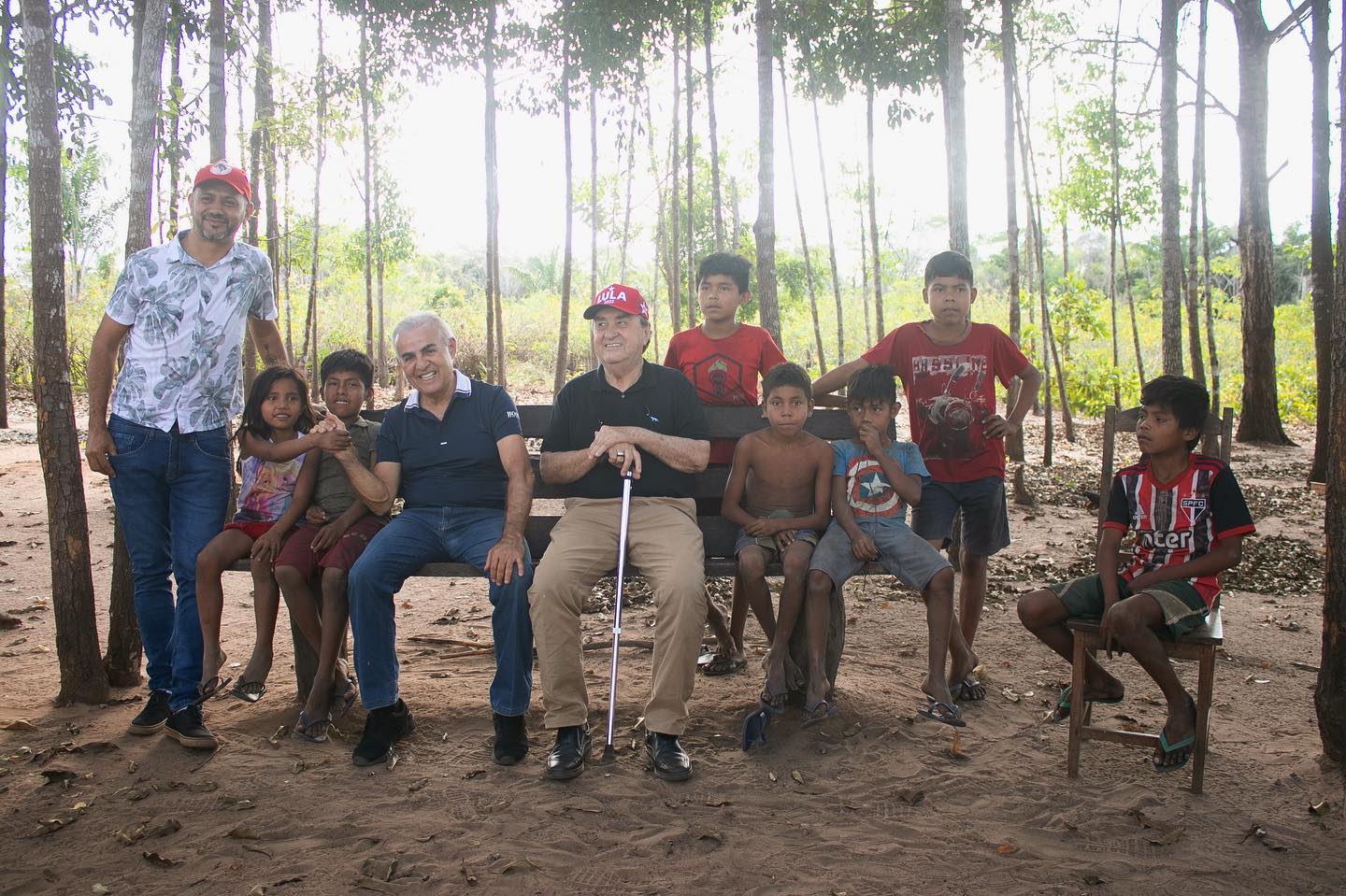 “Indígenas precisam de desenvolvimento humano, não só de um pedaço de terra”, afirma Paulo Mourão aos Apinajés