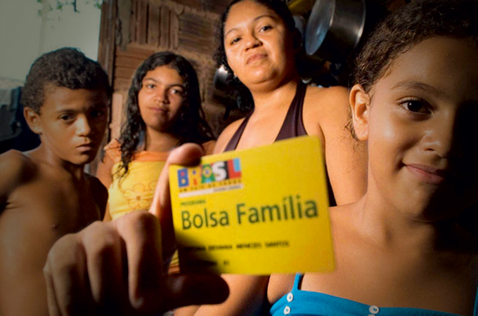 Proposta para combater a fome e garantir investimentos públicos é protocolada no Congresso