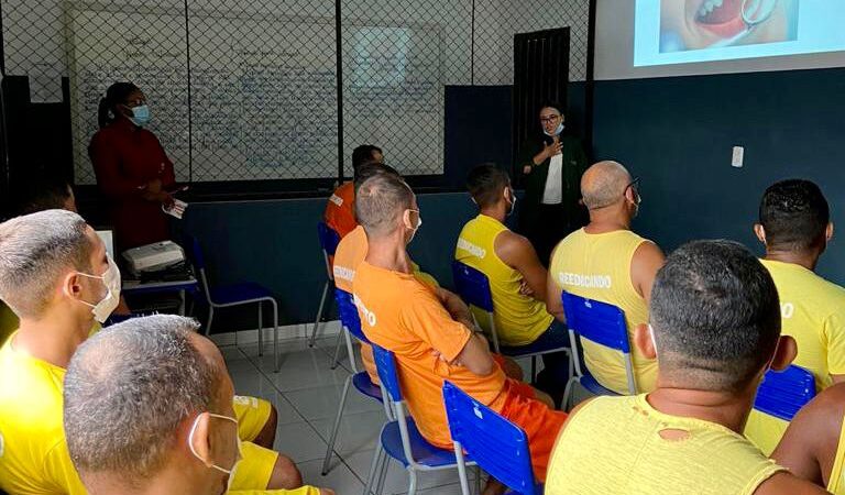Custodiados da Unidade Penal de Formoso do Araguaia recebem ação de saúde em alusão à Campanha Novembro Azul