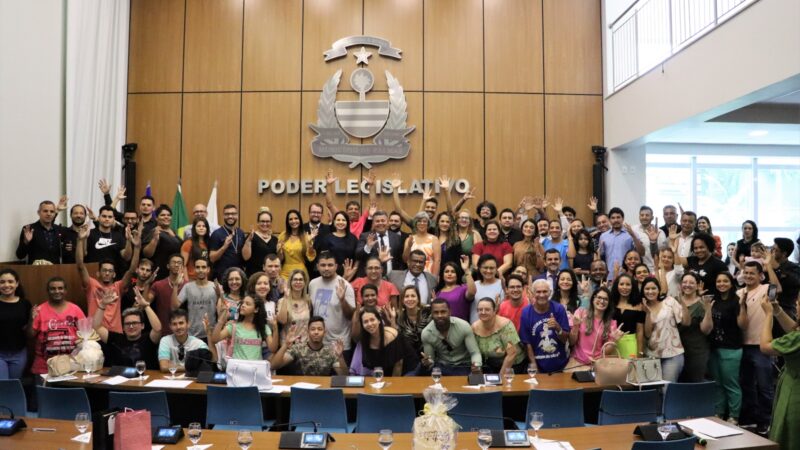 Câmara de Palmas realiza Sessão Solene em comemoração ao Dia Nacional da Língua Brasileira de Sinais