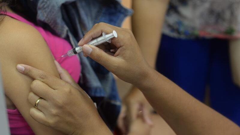 Grupo de comorbidades é incluído no público prioritário da vacina Pfizer Bivalente na Capital