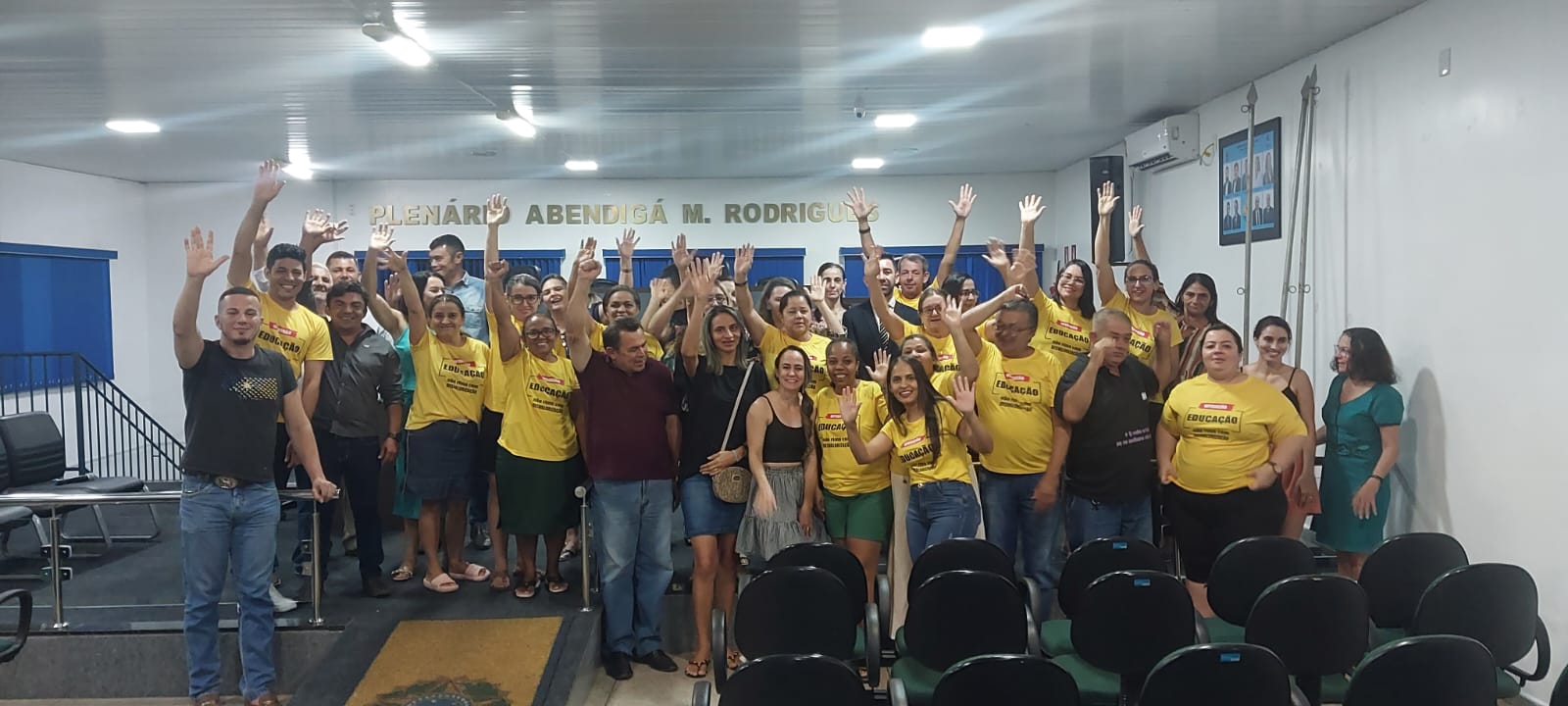 Educação de Colmeia e Guaraí estão em estado de greve após prefeituras descumprem acordos