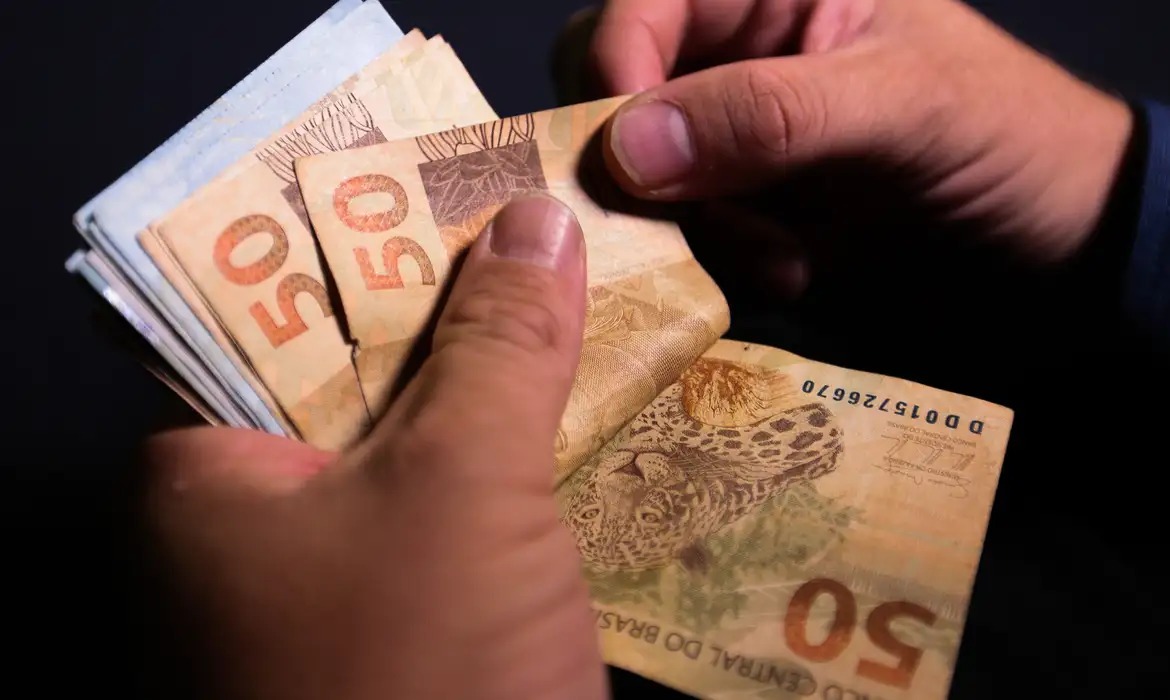 FPM: Prefeituras recebem R$ 3,3 bi nesta quinta