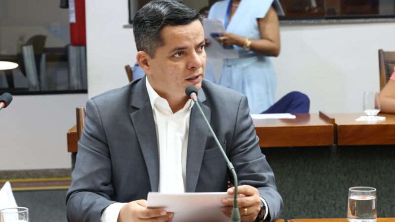 Contratados e comissionados: Jorge Frederico apresenta Anteprojeto de Lei que propõe carga horária máxima de 30 horas semanais para técnicos auxiliares e enfermeiros no Tocantins