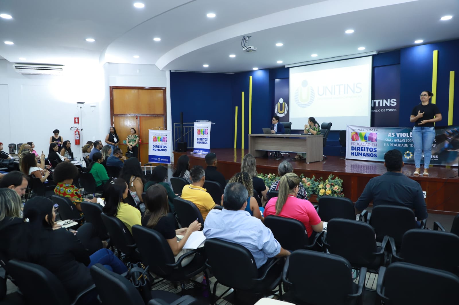 Seminário Estadual em Direitos Humanos é realizado na capital