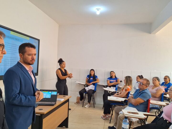 Em Augustinópolis, Conselho de Farmácia do Tocantins promove inclusão com intérprete de Libras no curso de injetáveis