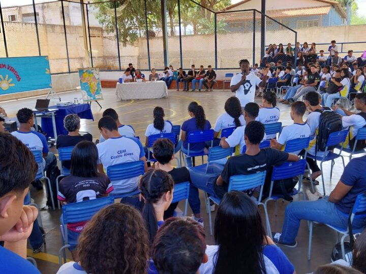 Projeto ‘África em Nós’ chega ao CEM Castro Alves em Palmas