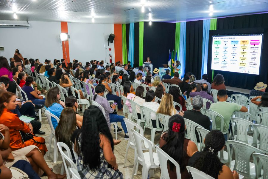 TCE de Olho no Futuro fortalece união por políticas públicas para a primeira infância em Guaraí