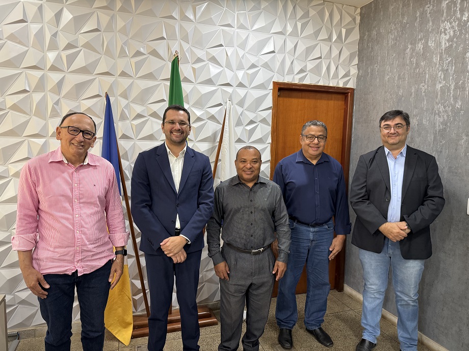 Sintras discute demandas da categoria em reunião com Secretaria de Administração do Estado