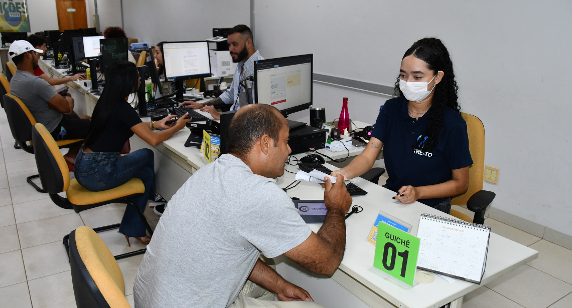 De 27 de abril a 6 de maio, cartórios eleitorais atenderão a população das 8h às 18h