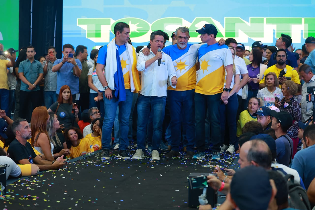 Em Araguaína, em uma noite histórica, Jorge Frederico lança pré-candidatura a deputado estadual ao lado de Vicentinho Júnior e Alexandre Guimarães